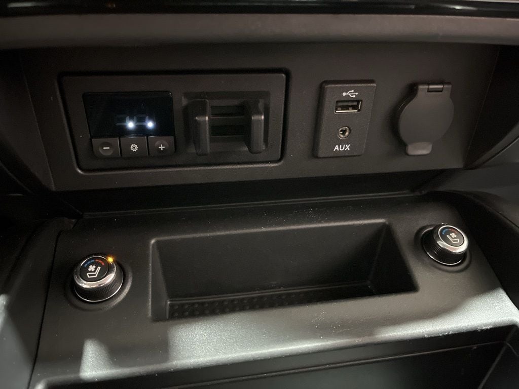 2016 Nissan Titan XD Platinum Reserve Carbravo