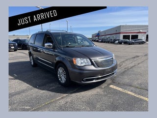 2015 Chrysler Town &amp; Country Touring-L