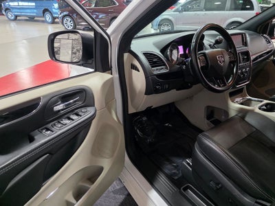2020 Dodge Grand Caravan SXT