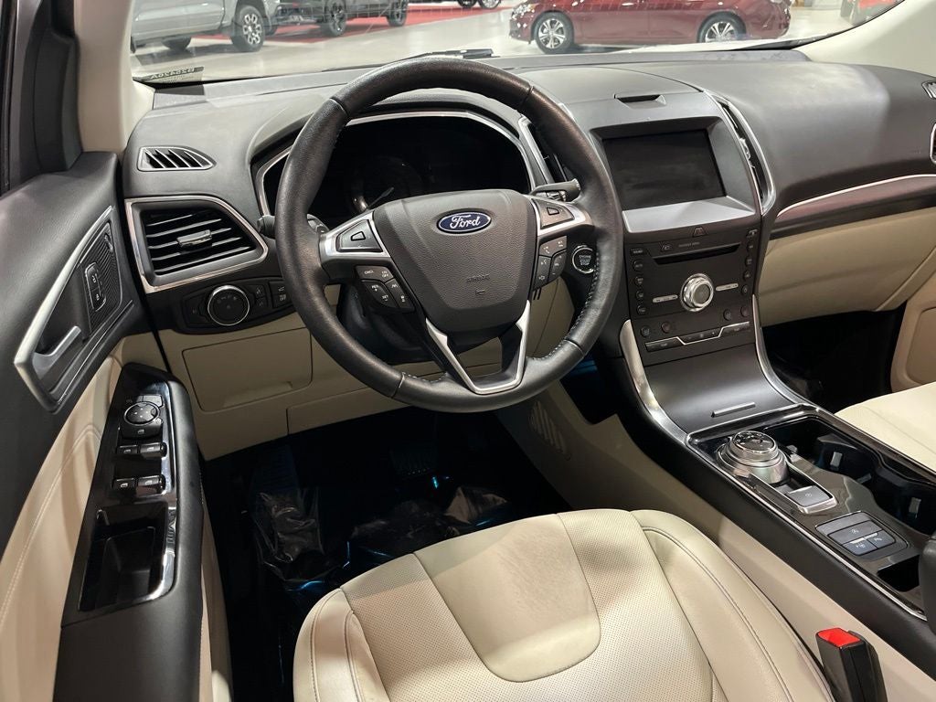 2019 Ford Edge Titanium Carbravo Certified