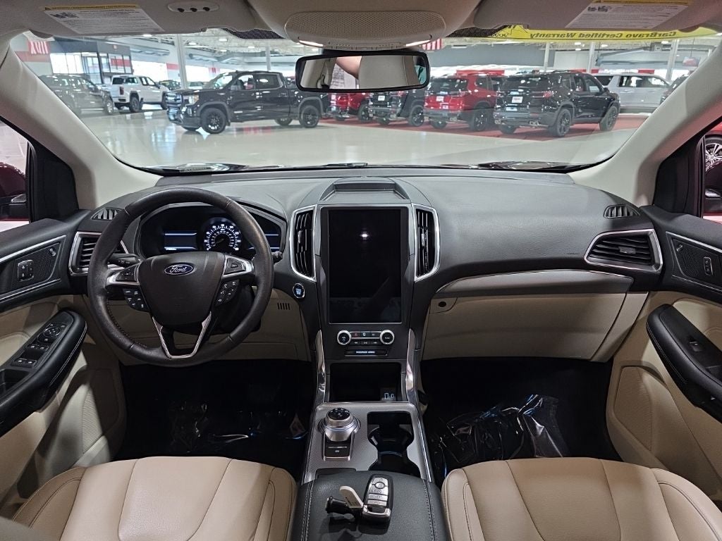 2022 Ford Edge Titanium Carbravo Certified