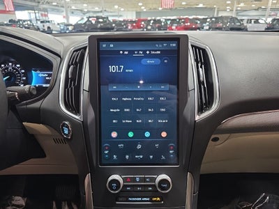 2022 Ford Edge Titanium Carbravo Certified