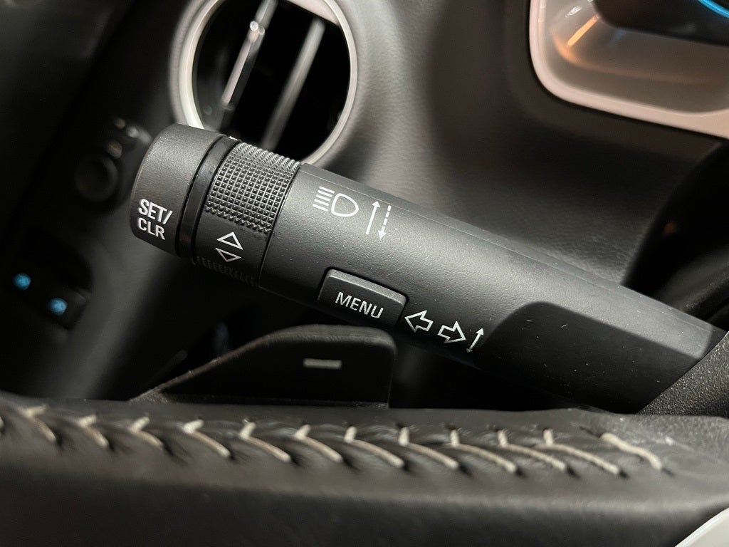 2011 Chevrolet Camaro SS 2SS