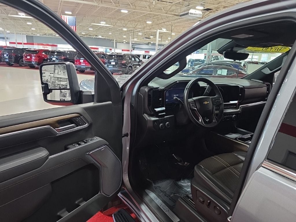 2025 Chevrolet Silverado 3500HD High Country CarBravo Certified