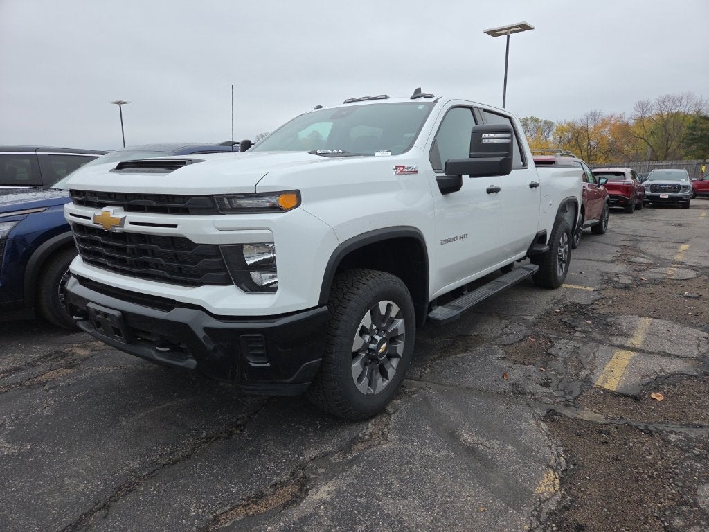 2024 Chevrolet Silverado 2500HD Custom