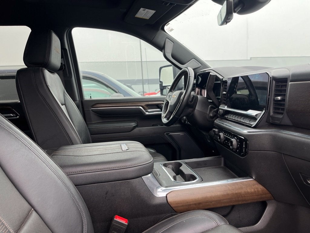 2024 Chevrolet Silverado 2500HD High Country