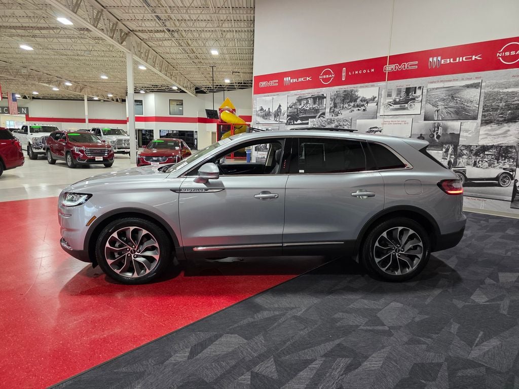 2023 Lincoln Nautilus Reserve