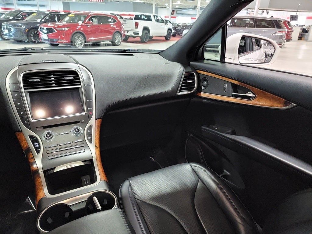 2020 Lincoln Nautilus Reserve