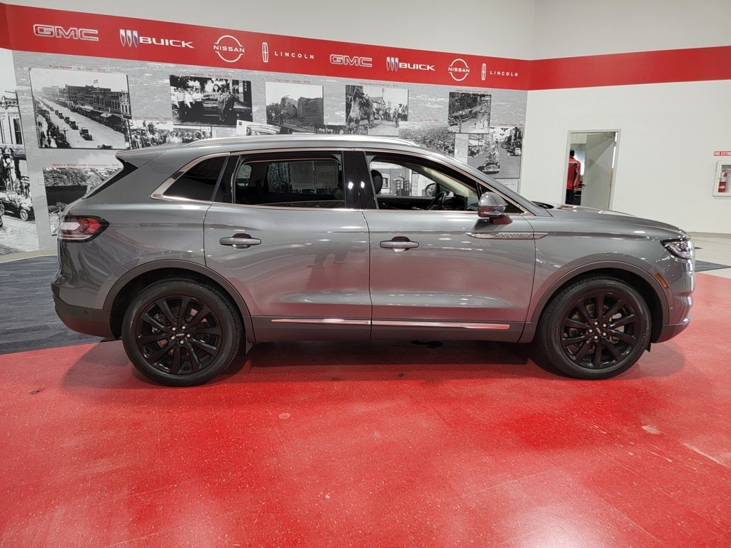 2023 Lincoln Nautilus Reserve