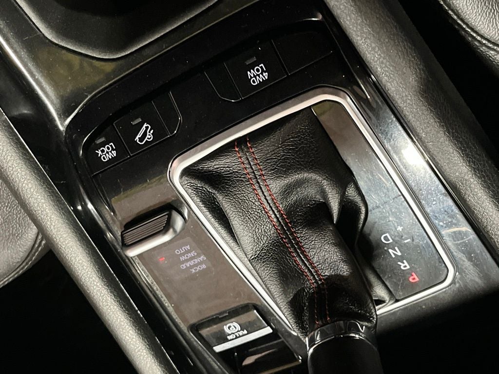 2025 Jeep Compass Trailhawk Carbravo Certified