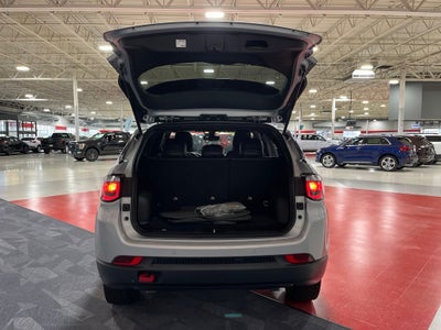 2025 Jeep Compass Trailhawk Carbravo Certified