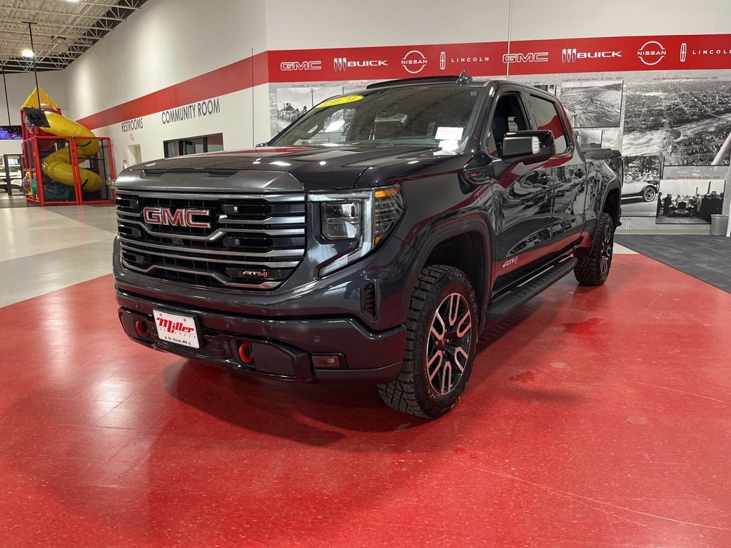 2022 GMC Sierra 1500 AT4