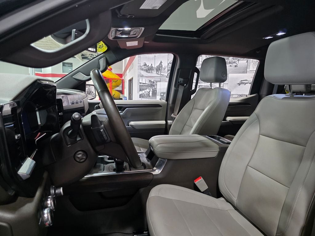 2023 GMC Sierra 1500 SLT