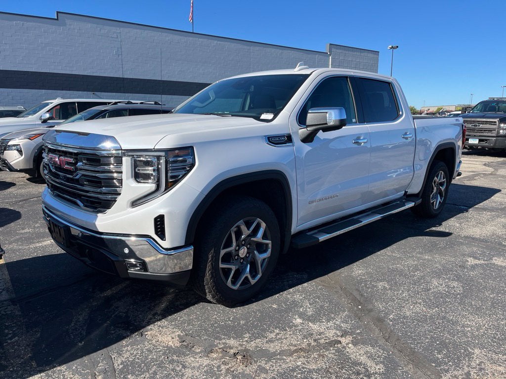 2024 GMC Sierra 1500 SLT