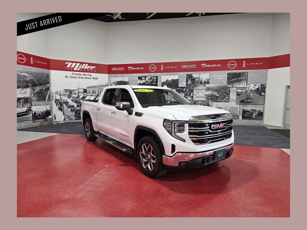 2024 GMC Sierra 1500 SLT