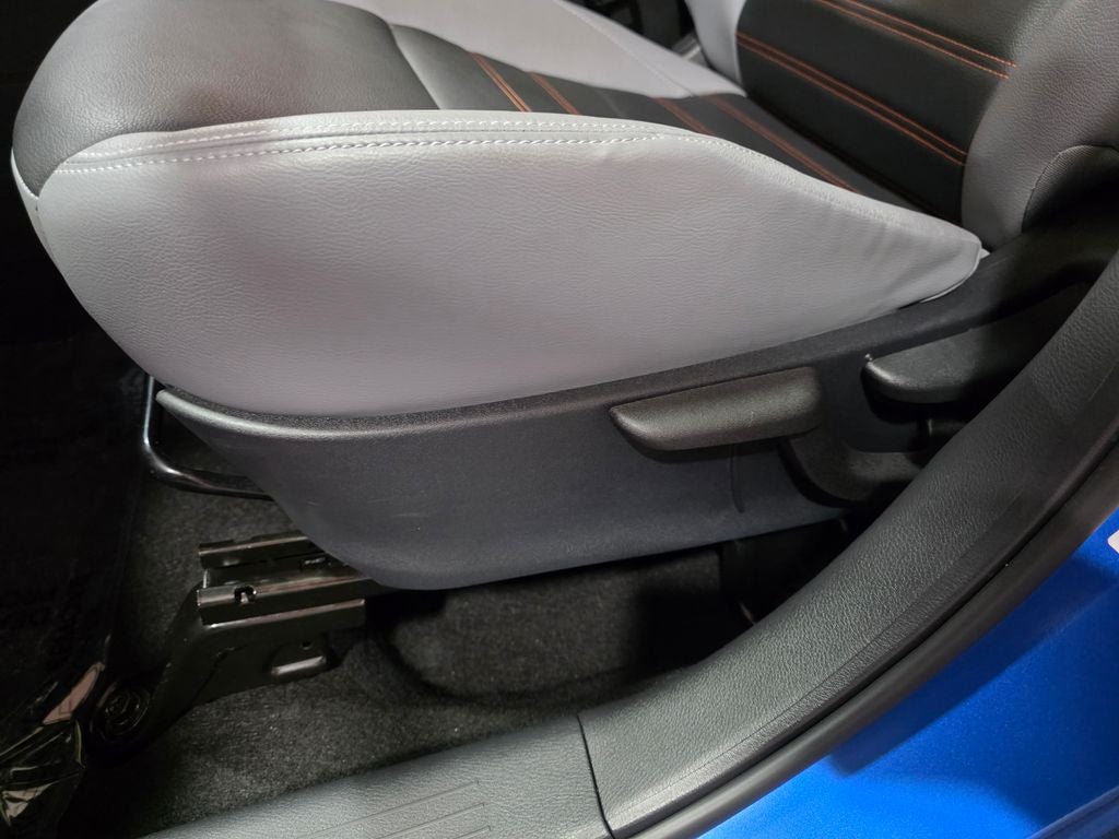 2023 Nissan Kicks SR CarBravo Certified