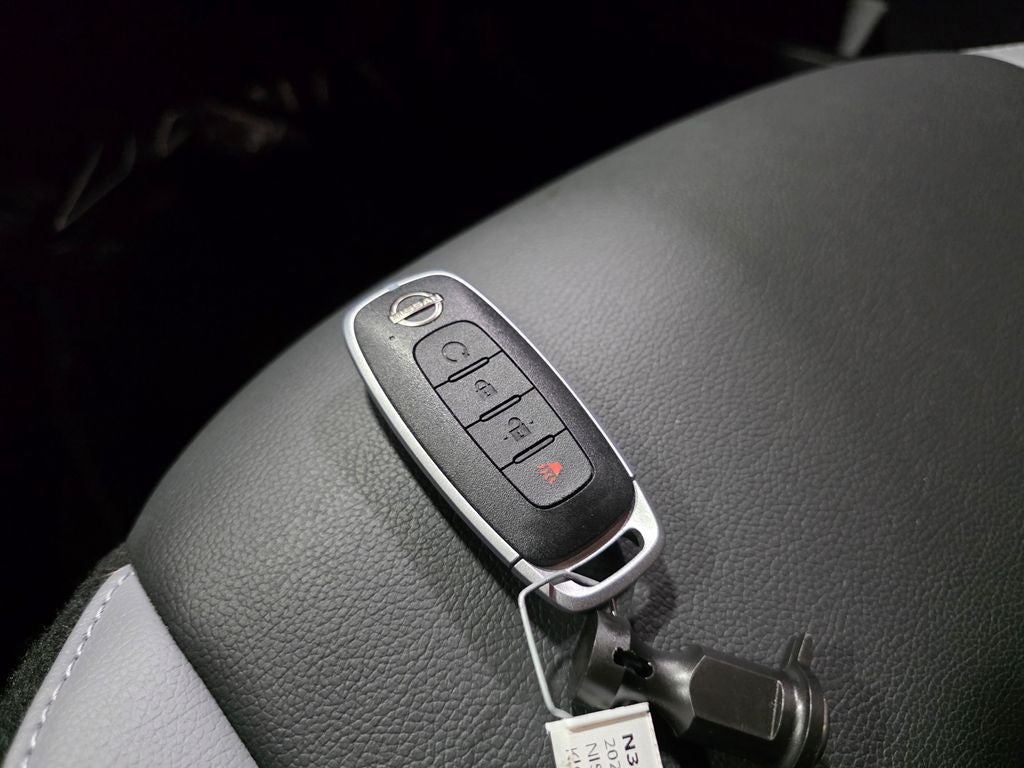 2023 Nissan Kicks SR CarBravo Certified