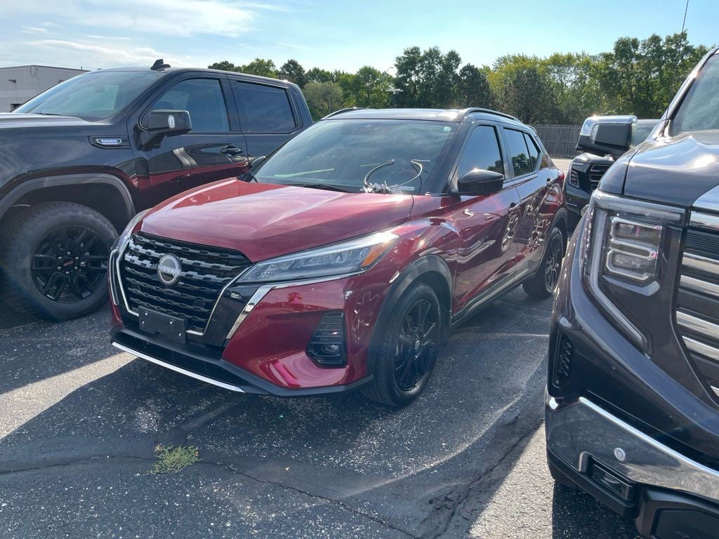 2024 Nissan Kicks SR