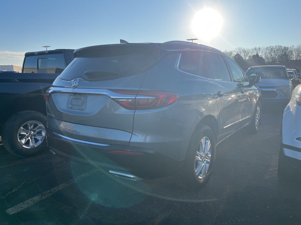 2021 Buick Enclave Essence