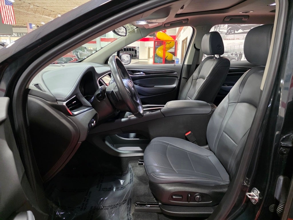 2020 Buick Enclave Essence