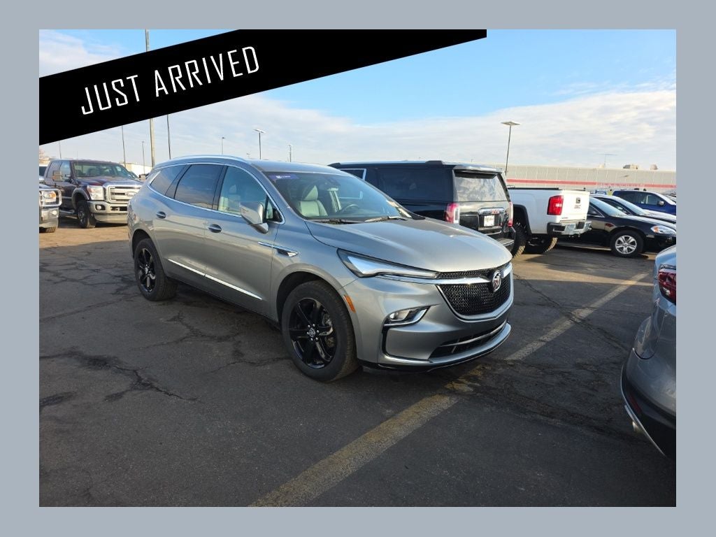 2024 Buick Enclave Essence