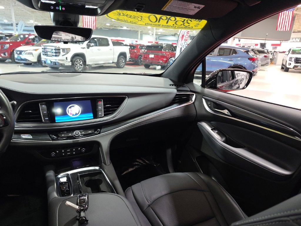 2024 Buick Enclave Essence