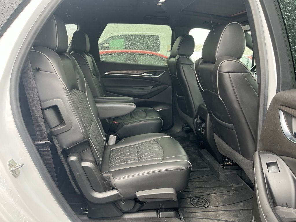 2022 Buick Enclave Avenir