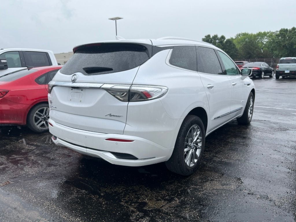 2022 Buick Enclave Avenir
