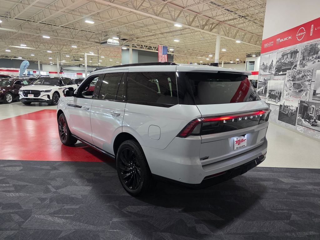 2025 Lincoln Navigator Reserve