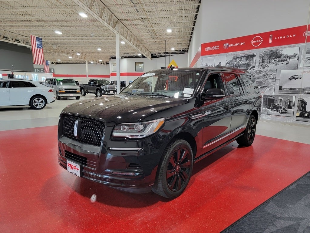 2023 Lincoln Navigator L Reserve