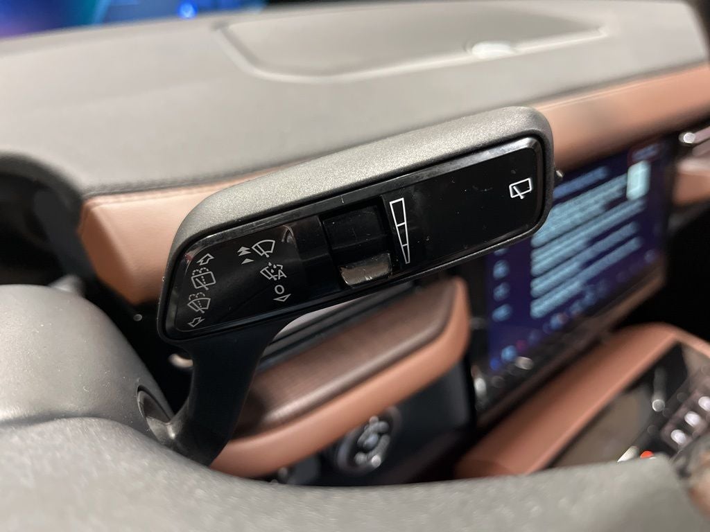 2025 Lincoln Navigator L Reserve