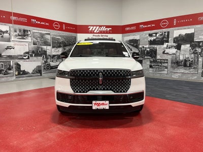 2025 Lincoln Navigator L Reserve