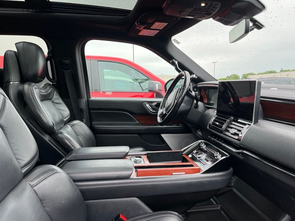 2022 Lincoln Navigator L Reserve