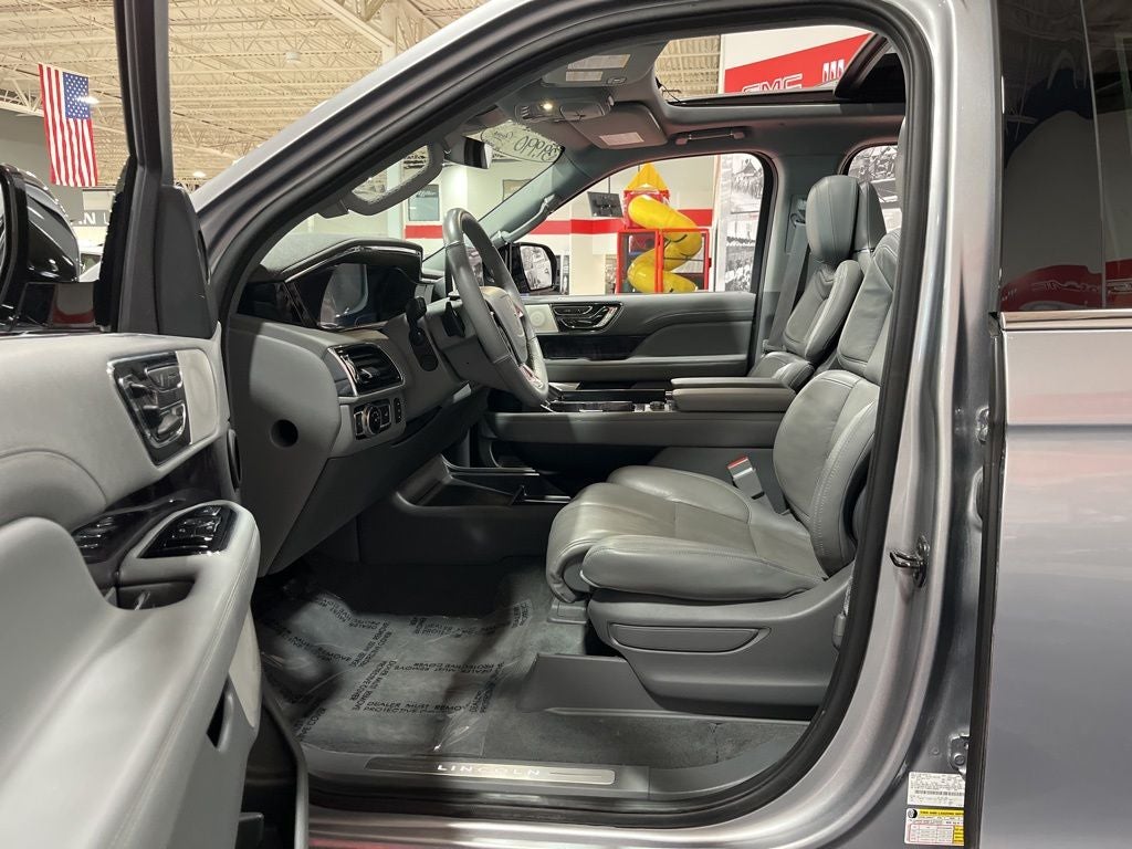 2021 Lincoln Navigator L Reserve