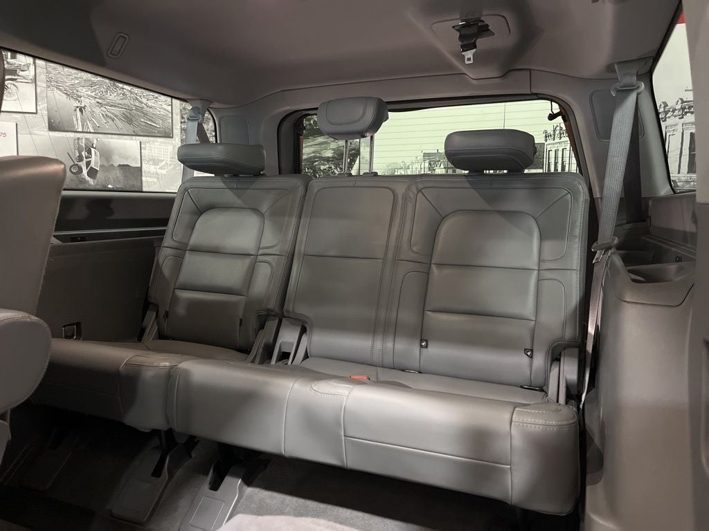 2021 Lincoln Navigator L Reserve