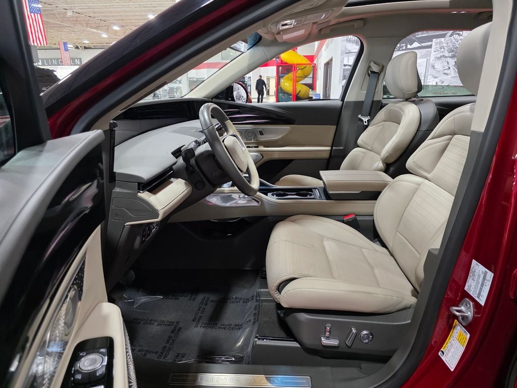 2024 Lincoln Nautilus Reserve