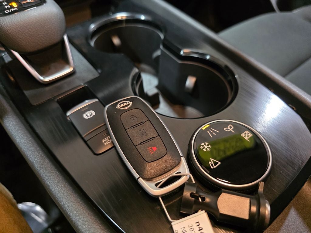 2023 Nissan Rogue S Carbravo GM CPO