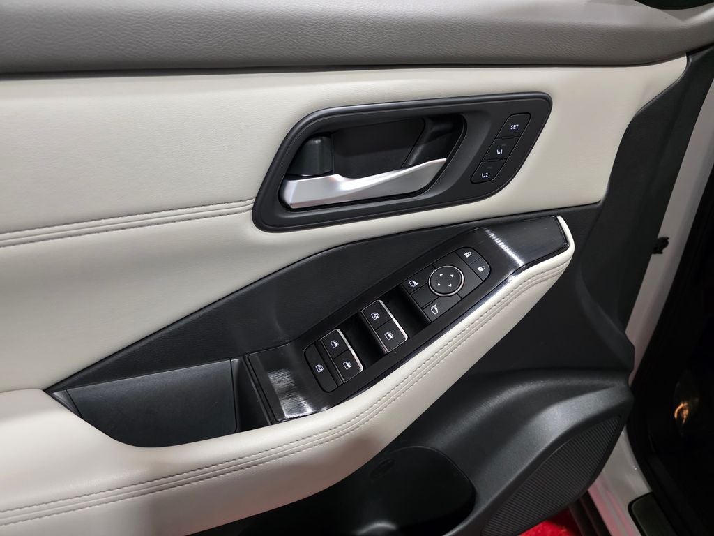 2023 Nissan Rogue SL Carbravo CPO