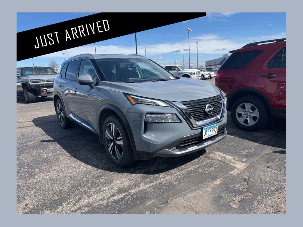 2023 Nissan Rogue SL