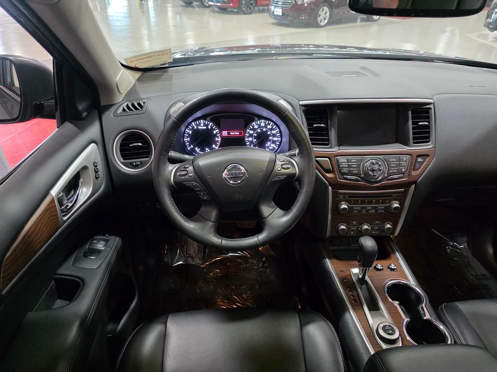 2019 Nissan Pathfinder Platinum Carbravo CPO