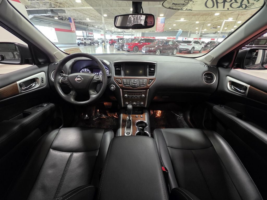 2019 Nissan Pathfinder Platinum Carbravo CPO