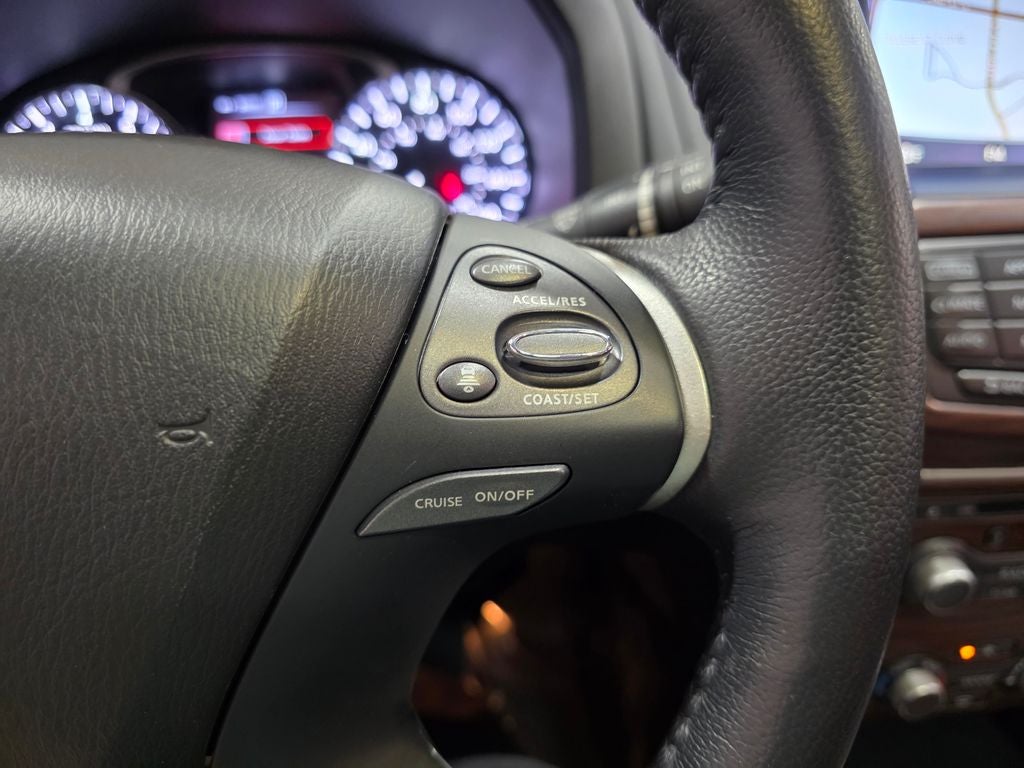 2019 Nissan Pathfinder Platinum Carbravo CPO