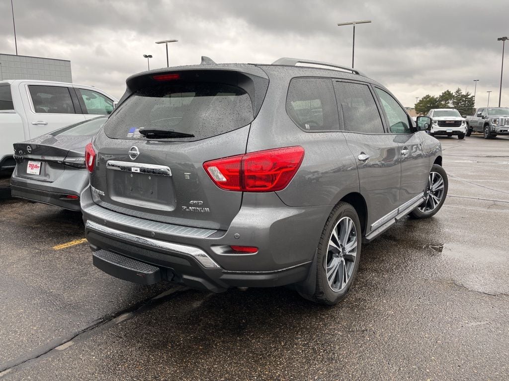2019 Nissan Pathfinder Platinum