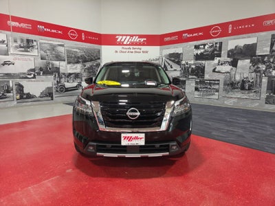 2022 Nissan Pathfinder Platinum Carbravo CPO