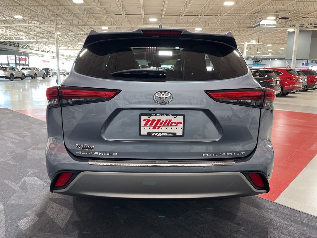 2021 Toyota Highlander Platinum