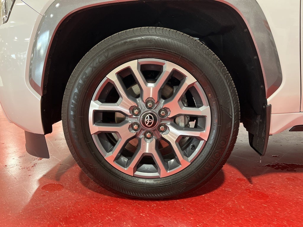 2025 Toyota Sequoia SR5