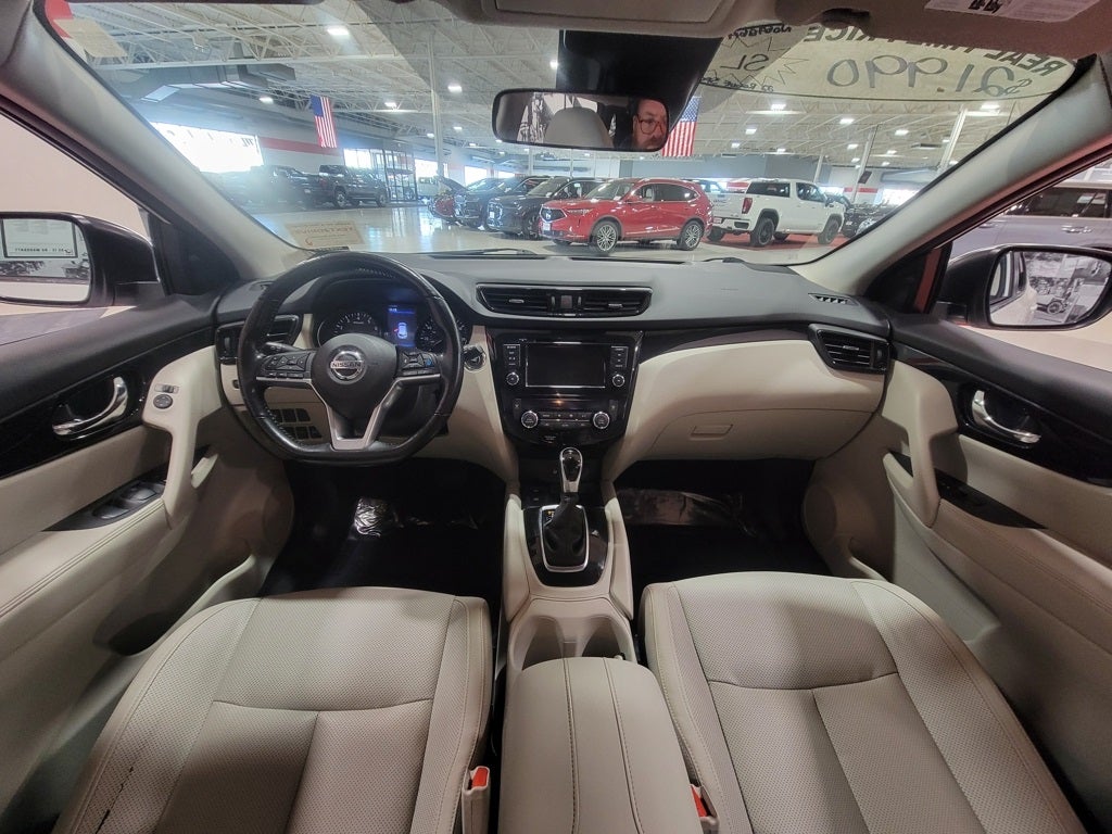 2022 Nissan Rogue Sport SL