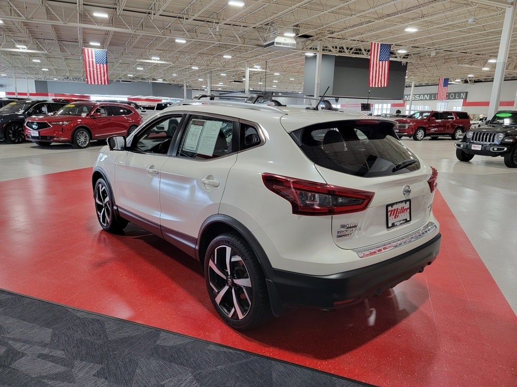 2022 Nissan Rogue Sport SL