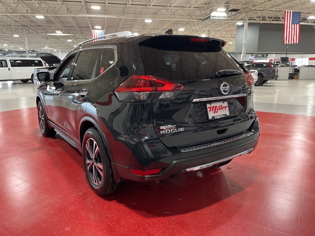 2020 Nissan Rogue SV