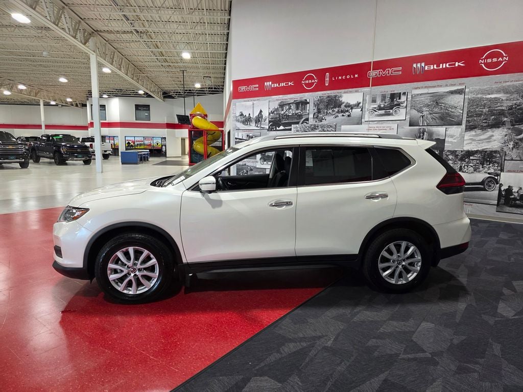 2018 Nissan Rogue SV